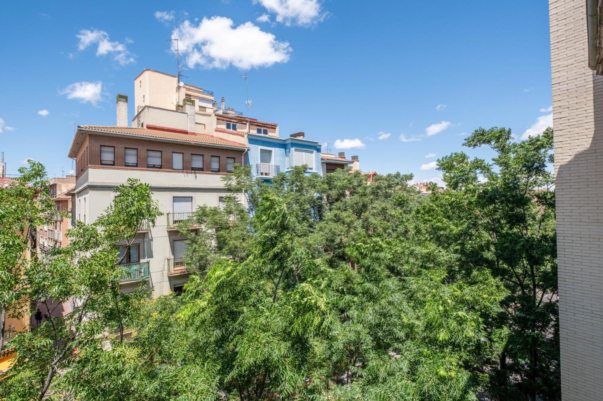 Apartamentos Coso 사라고사 외부 사진