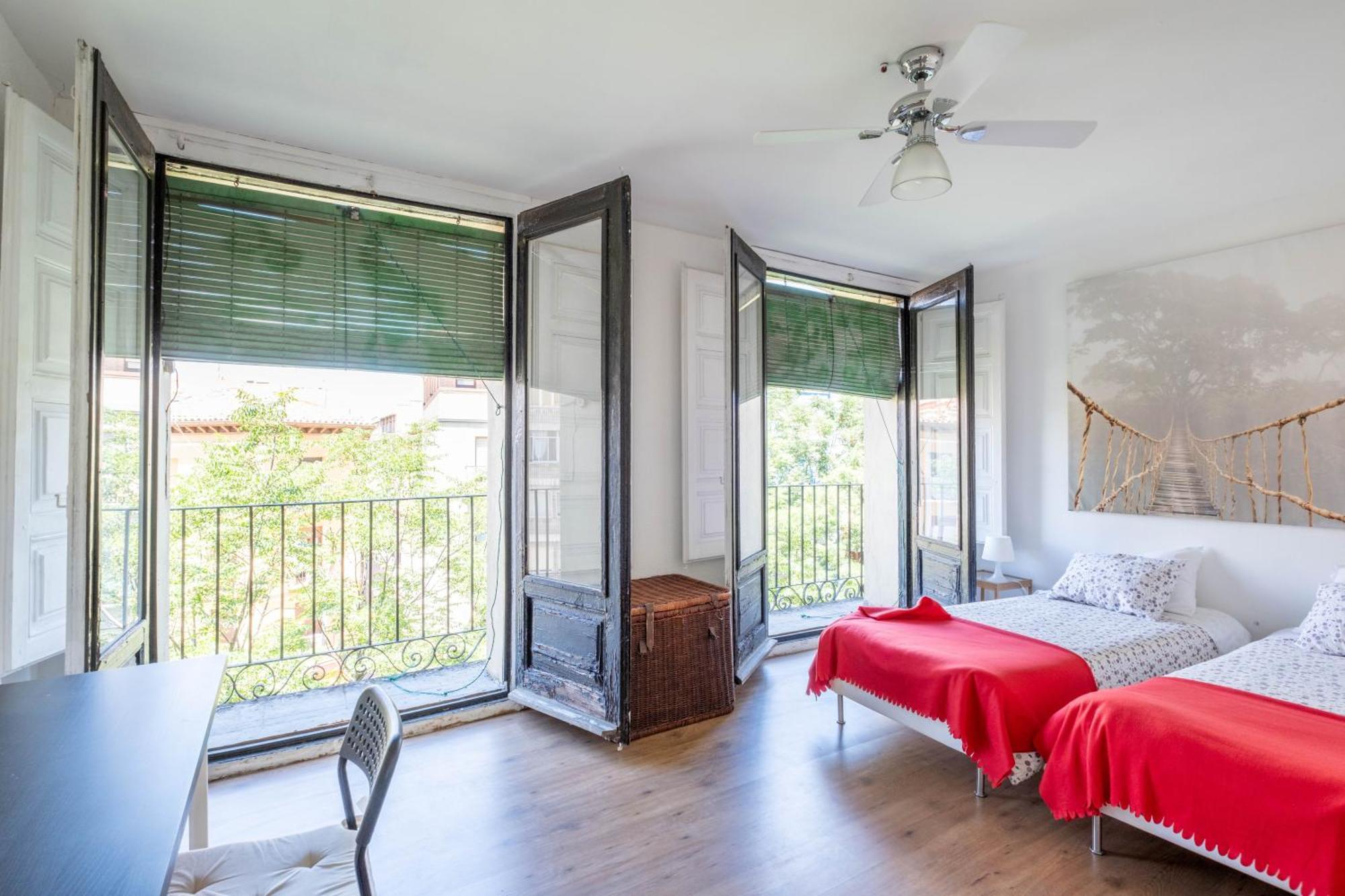 Apartamentos Coso 사라고사 외부 사진
