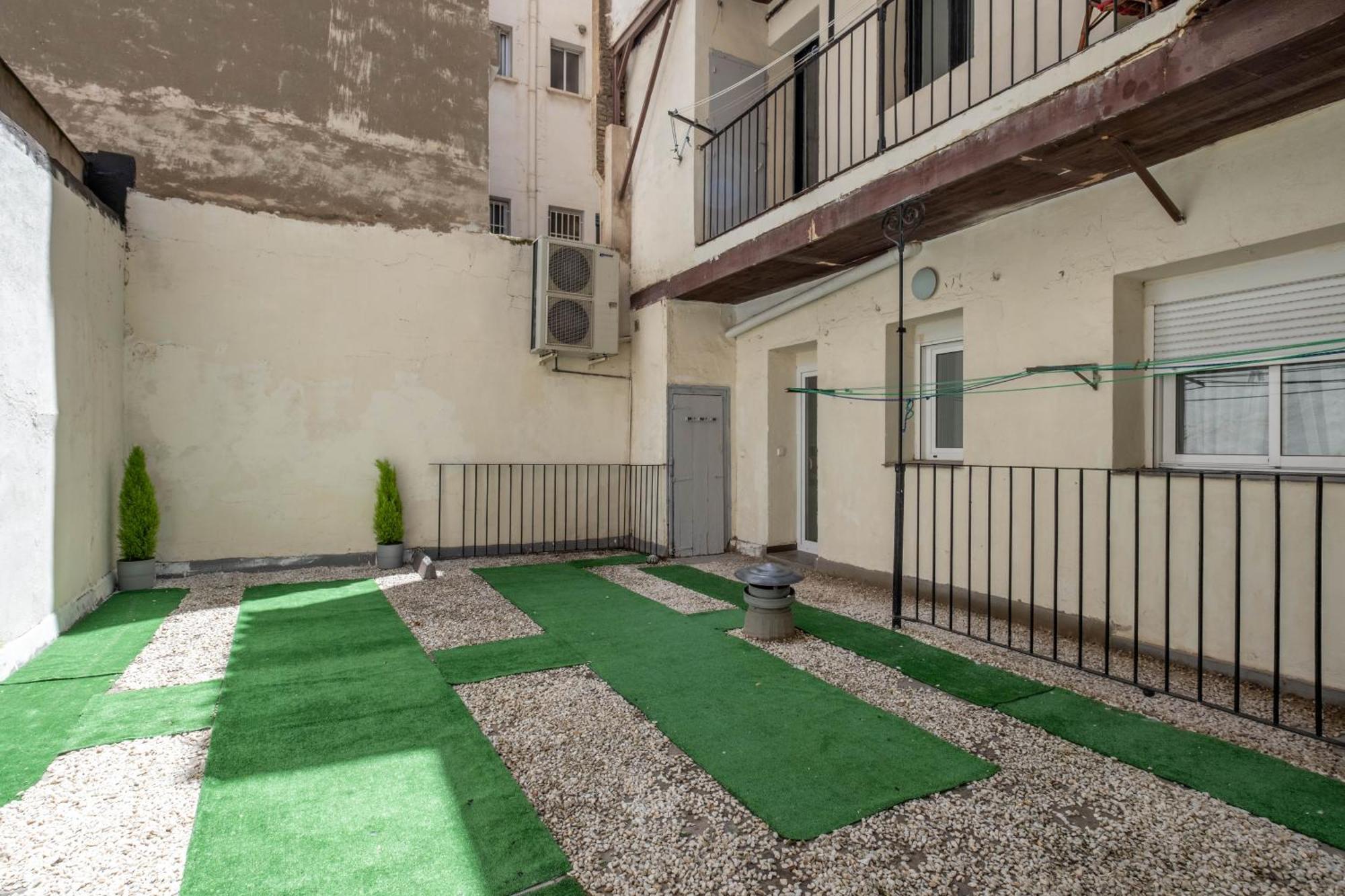 Apartamentos Coso 사라고사 외부 사진